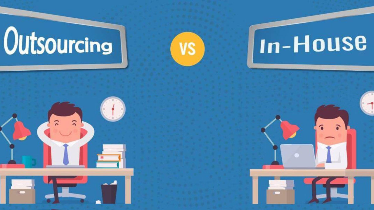 1564136688inhouse vs outsource